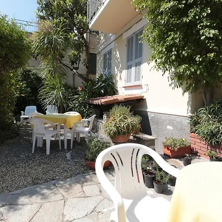 Hotel Amelia Alassio