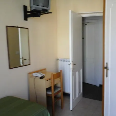 Amelia 2* Алассіо